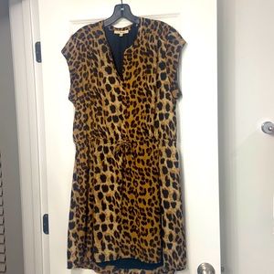 Silk dress cheetah and gorgeous.